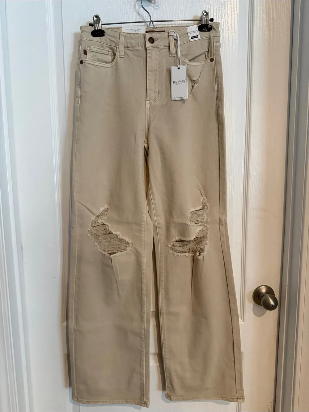 Judy Blue Beige Wide Leg Distressed Jeans
